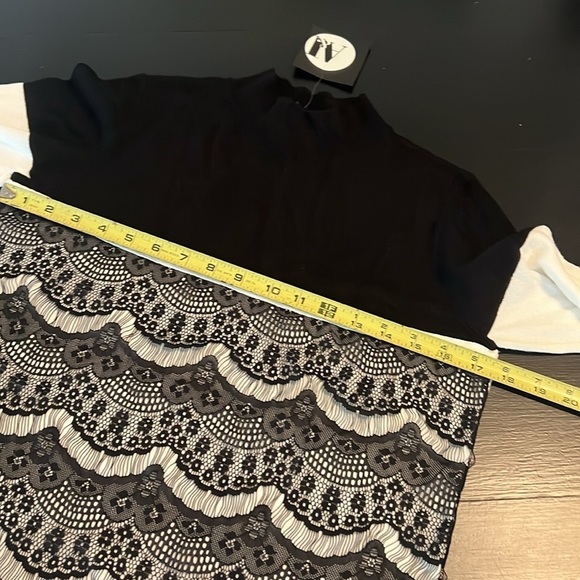 A&I lightweight sweater top - Picture 3 of 6